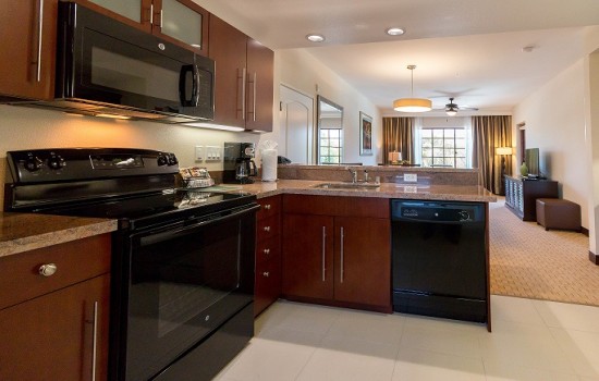 Welcome To MarBrisa Carlsbad Resort - 1 Bedroom Condo - Kitchen